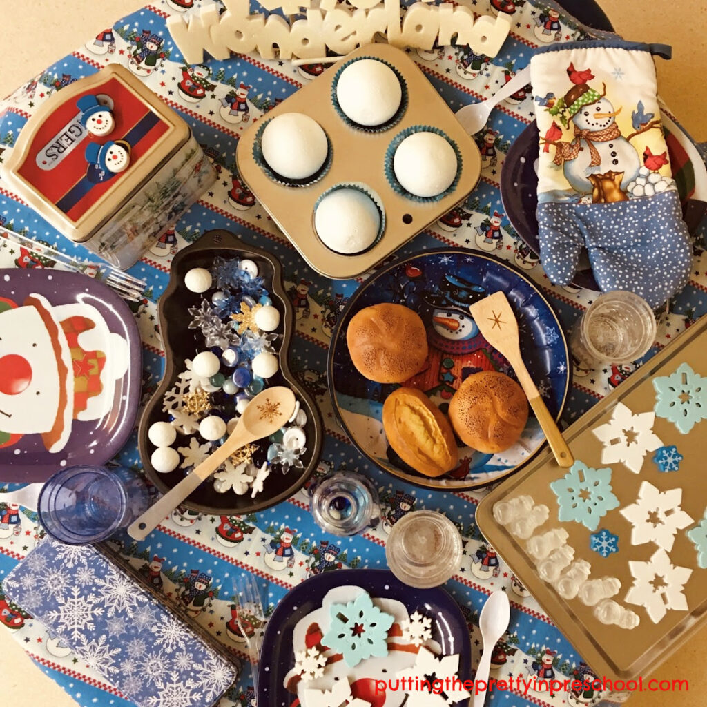 Let your little learners explore a sparkly Winter Wonderland tablescape with snowmen, snowflake, and snowball accessories.