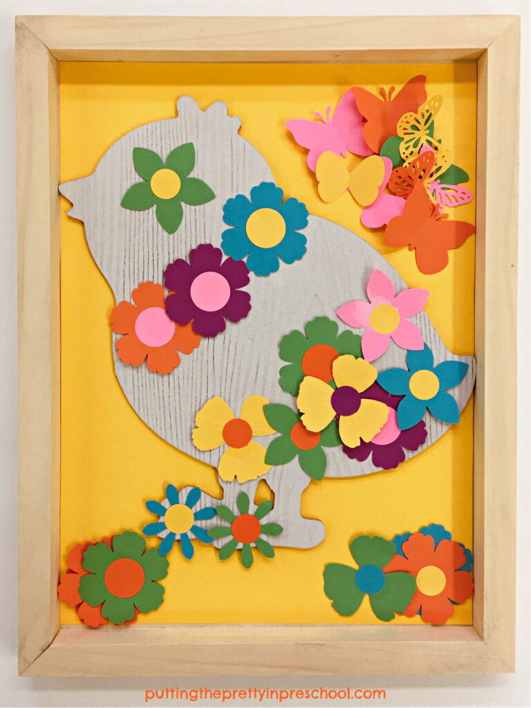 Oh, so pretty spring chick transient art activity using easy-to-find supplies. A permanent artwork can also be created.