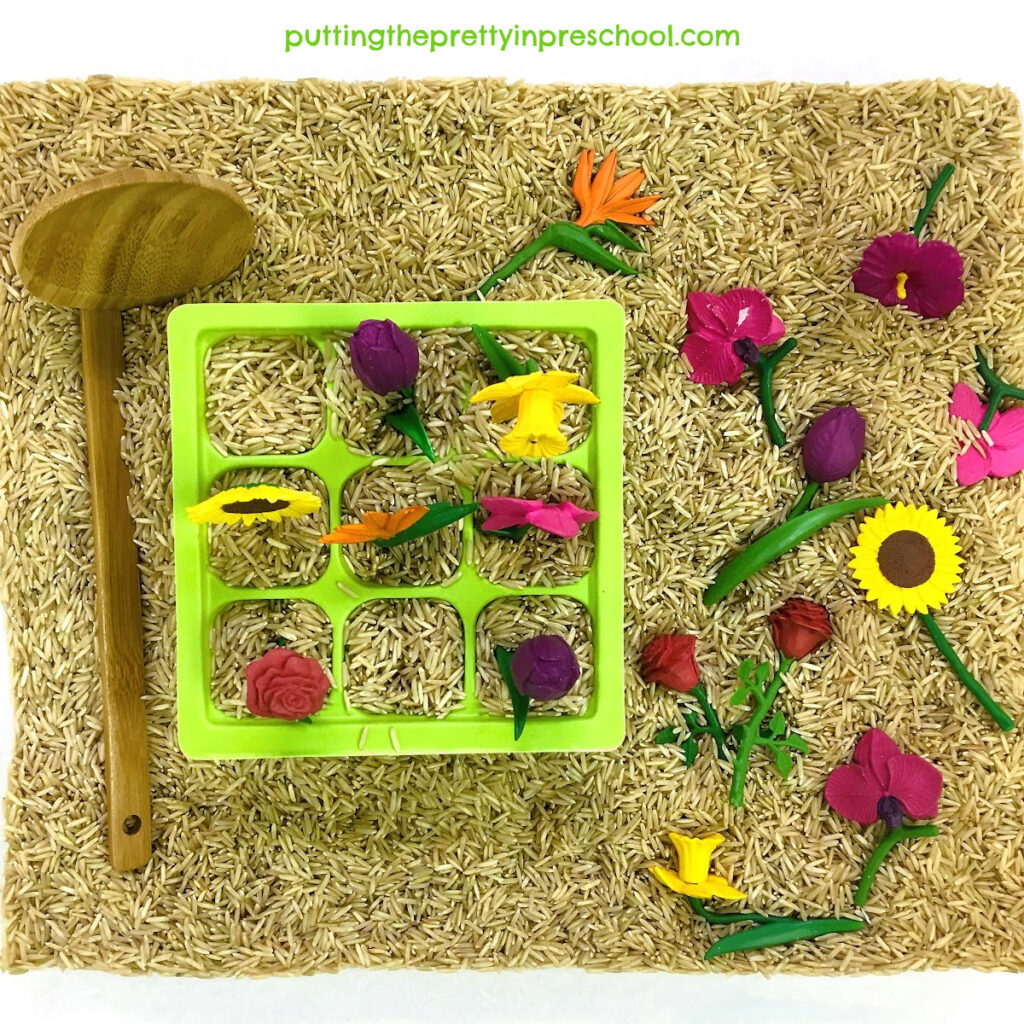 Miniature flower figurines take center stage in this easy-to-set-up flower planting rice bin.