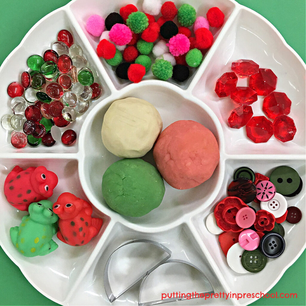 Put together this watermelon theme playdough tray today! It's easy to do and is perfect for summer or any time of the year.