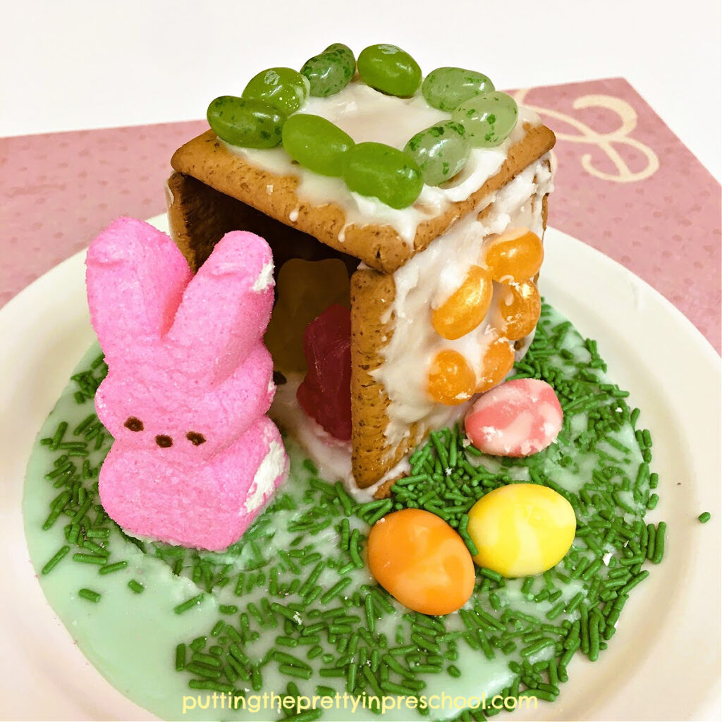 An oh-so-tasty graham cracker Easter bunny hutch everyone will enjoy making. A sure-to-please Easter activity.
