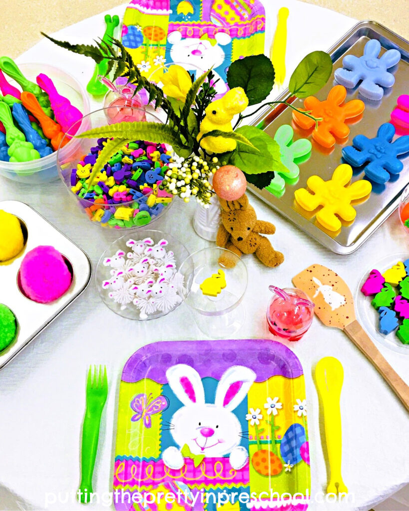 Bunny-themed loose parts take center stage in this super fun Easter bunny dramatic play invitation.