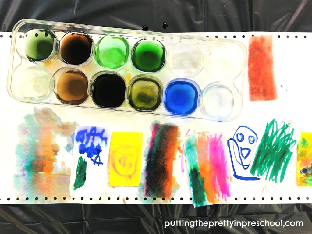 An easy and economical felt marker color exploration activity your children will love to do!